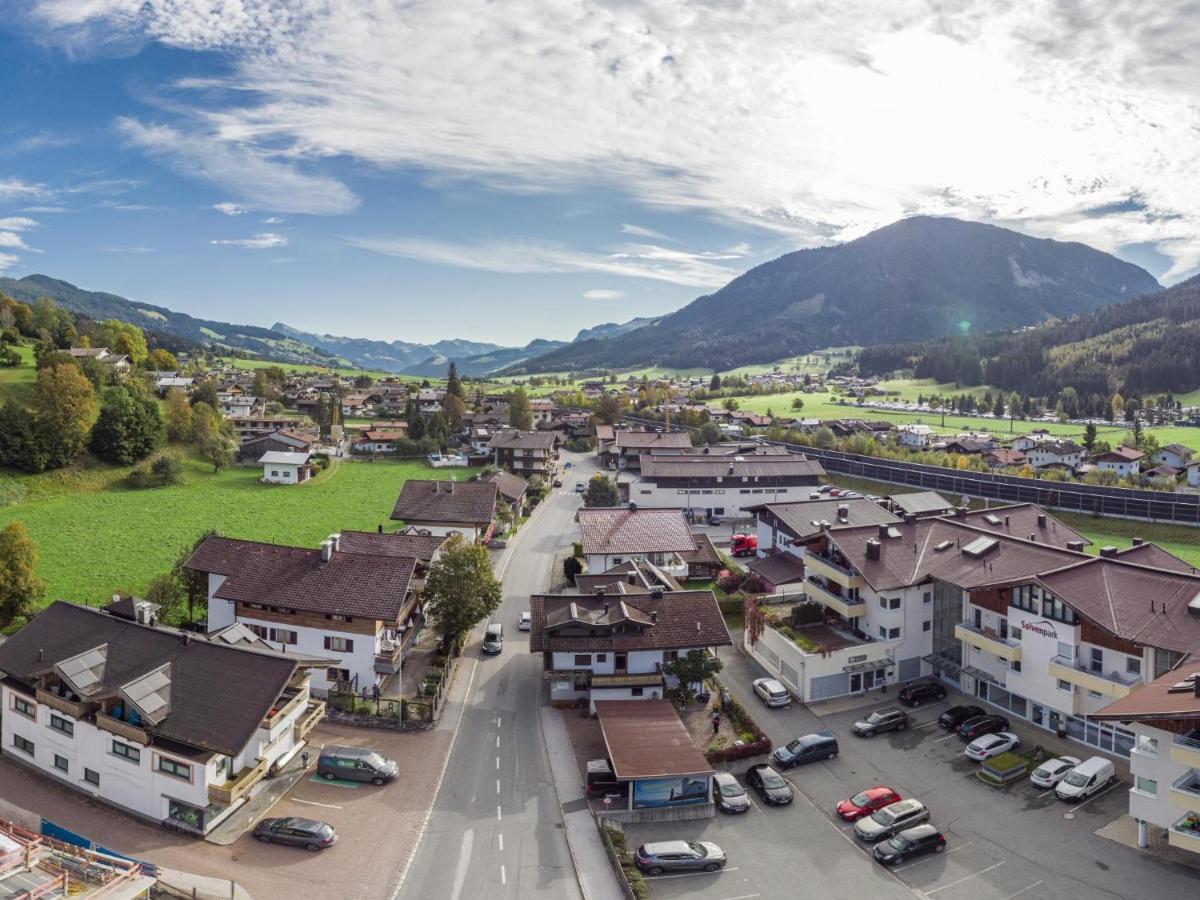 Penthouse Petra Villa Brixen im Thale Buitenkant foto